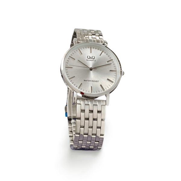Reloj Q&Q Metálico Resistente al Agua Plateado-blanco